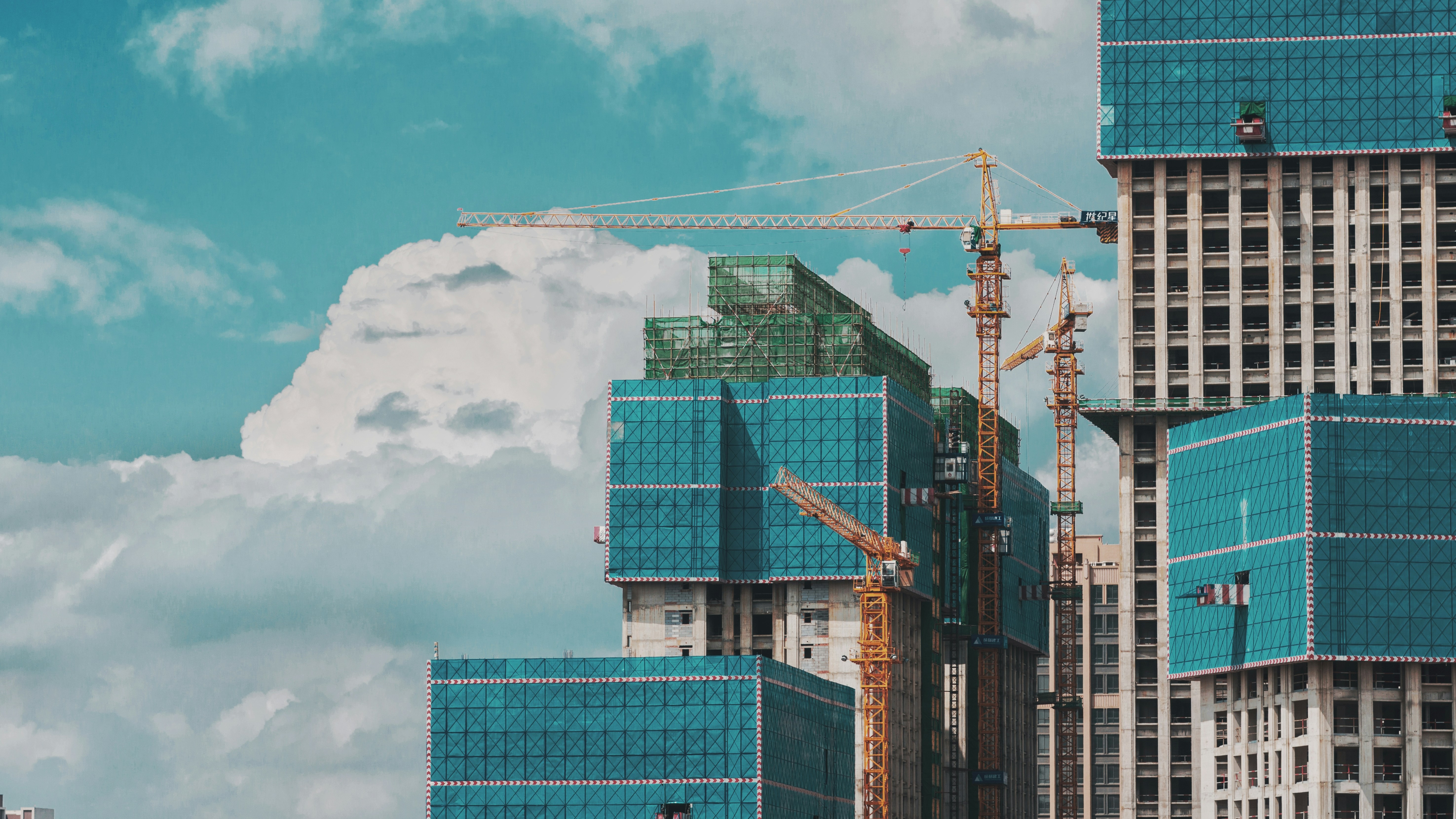 How to Avoid CIS Penalties in 2026: 5 Common Mistakes Made by UK Construction Firms